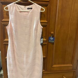 Tommy Hilfiger Light Pink Textured Midi Dress